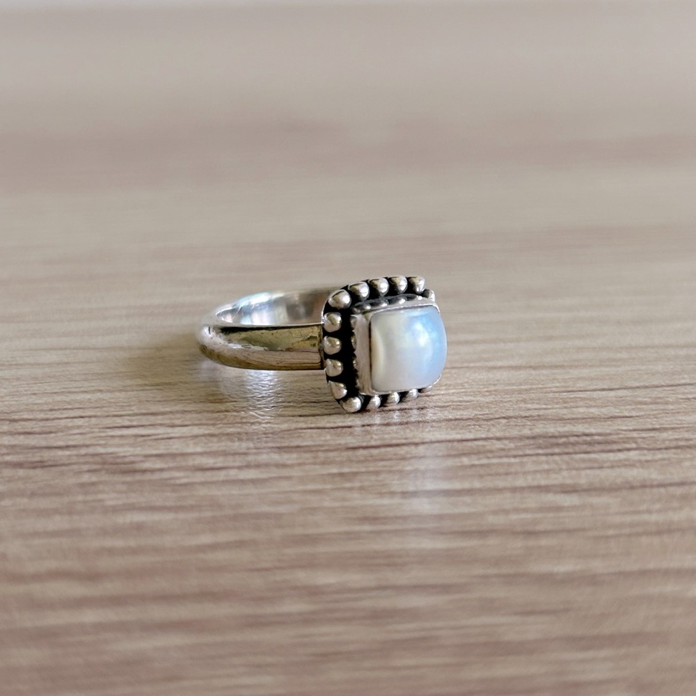 Silpada boho sterling silver women ring with pearl